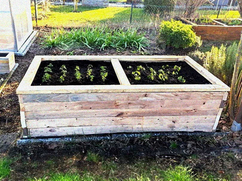Holz Terrassendielen Hochbeet Garten